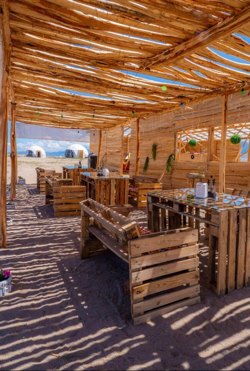 Tossor Lake_Glamping_Ik المظهر الخارجي الصورة
